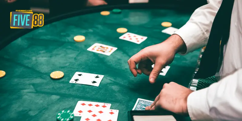 Bí quyết làm giàu từ Poker online